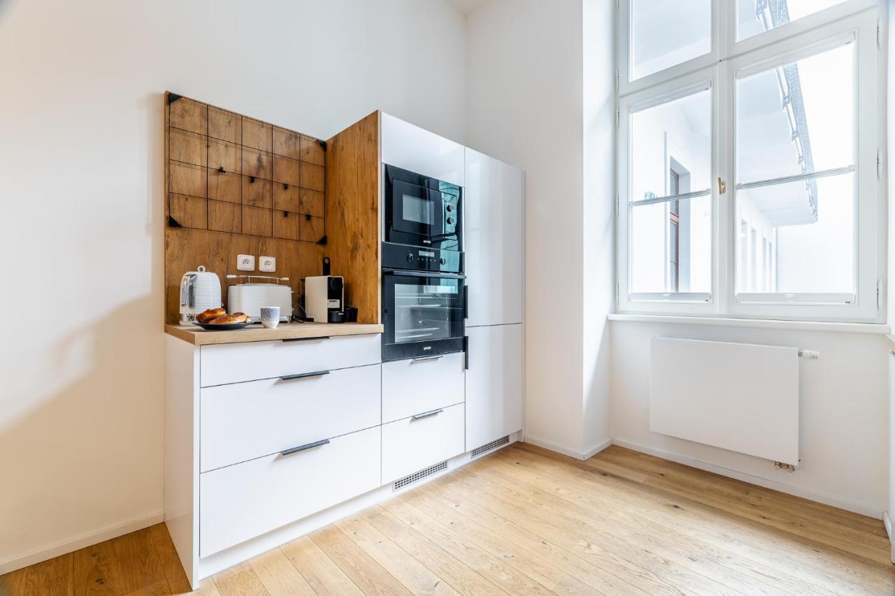 Elegant Apartments Located In The Centre Of Prague Exterior photo