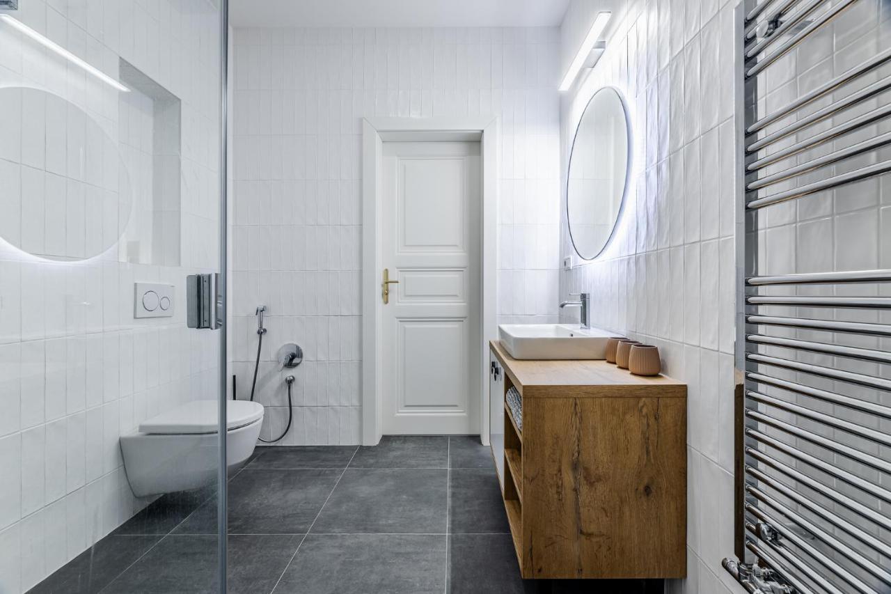 Elegant Apartments Located In The Centre Of Prague Exterior photo