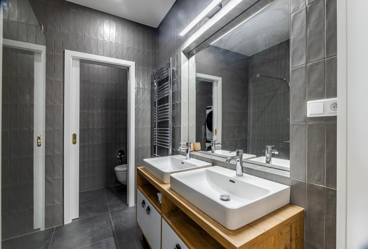 Elegant Apartments Located In The Centre Of Prague Exterior photo